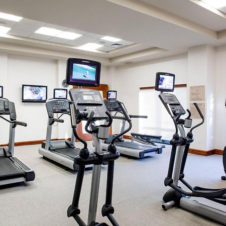 Springhill Suites Hampton Buitenkant foto
