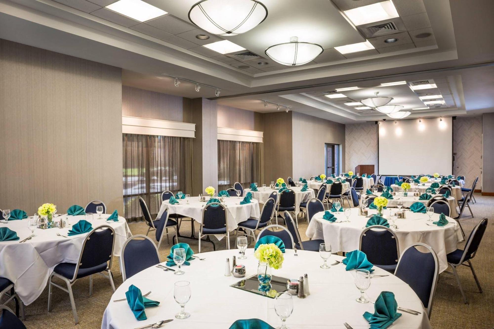 Springhill Suites Hampton Buitenkant foto