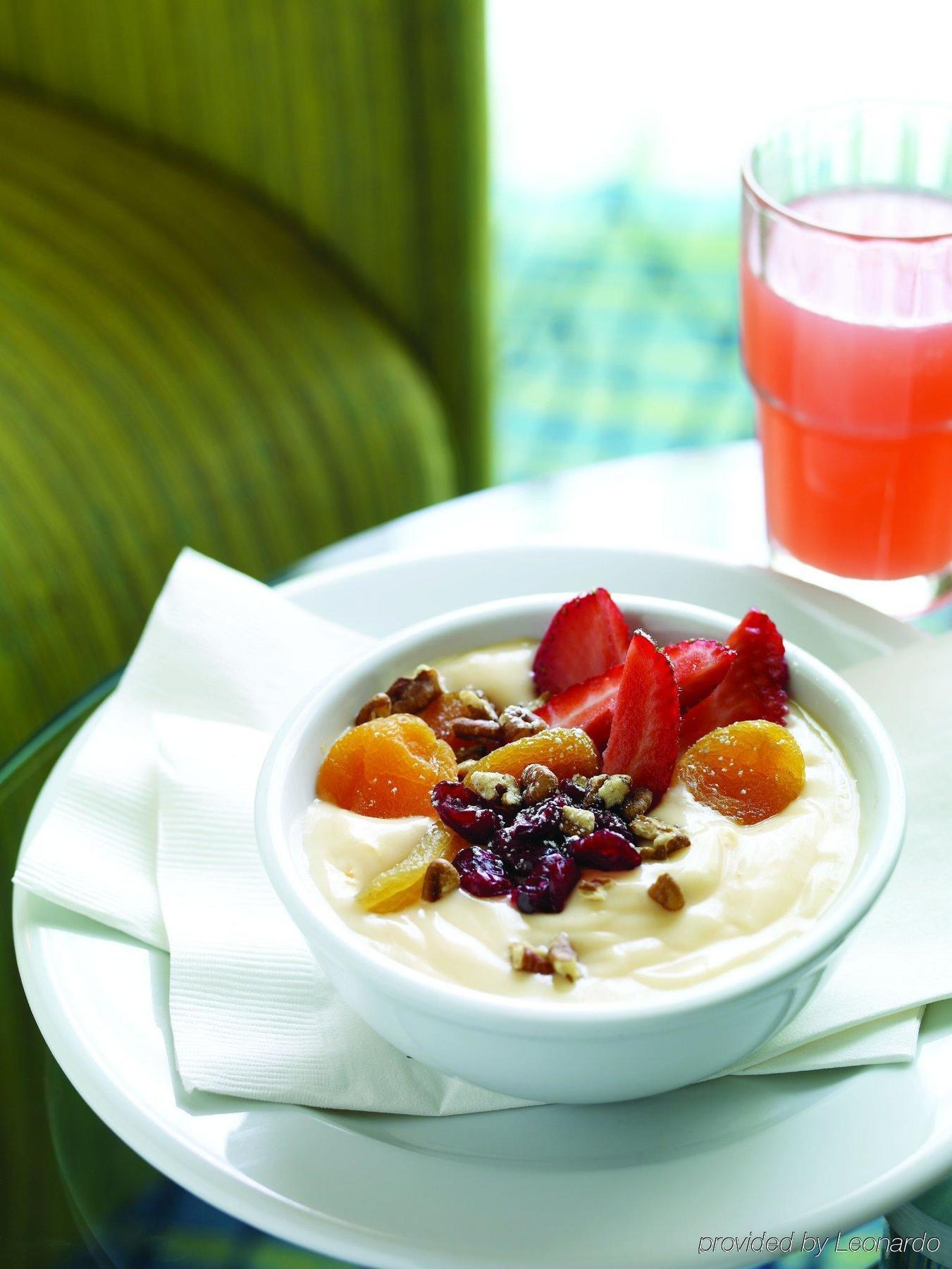 Springhill Suites Hampton Restaurant foto