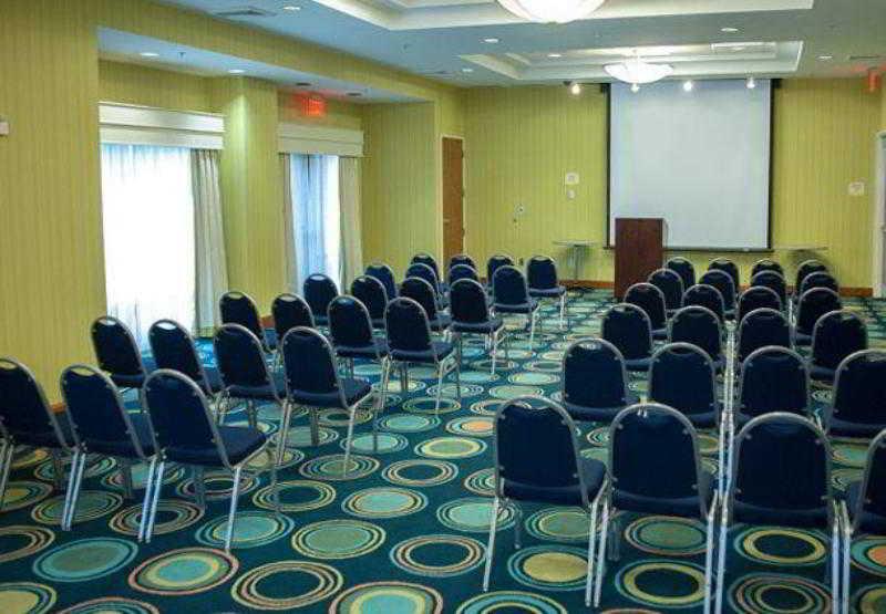 Springhill Suites Hampton Buitenkant foto