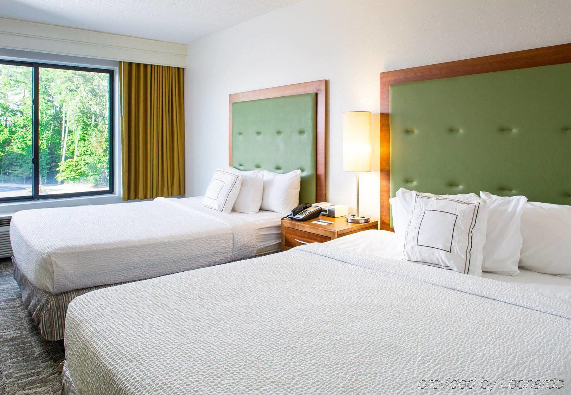 Springhill Suites Hampton Buitenkant foto