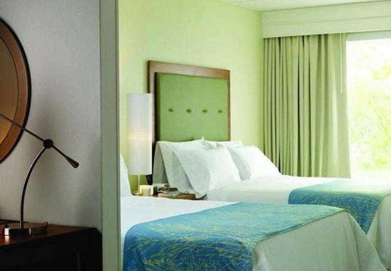 Springhill Suites Hampton Buitenkant foto